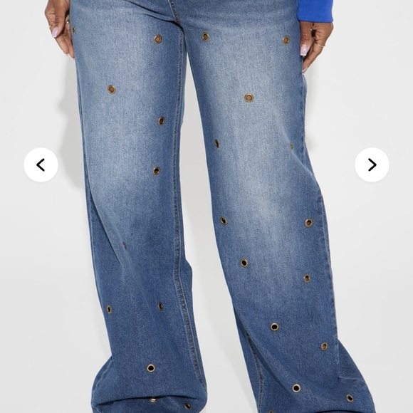Fashion Nova Blue Wide Leg Jeans with Gold Accents - Picture 2 of 7